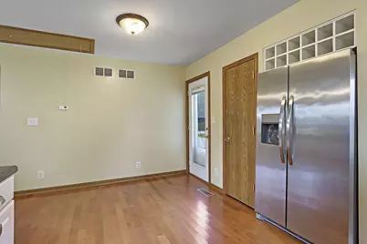 28430  117th St, Salem Lakes, WI 53179 - Photo 17