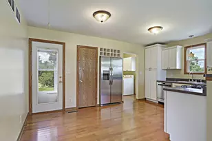28430 117th St, Salem Lakes, WI 53179 - Photo 15