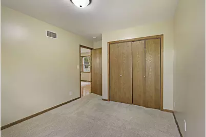28430  117th St, Salem Lakes, WI 53179 - Photo 21