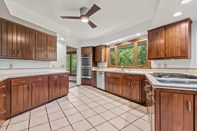 W274S4153  Timber Trl, Waukesha, WI 53189 - Photo 23