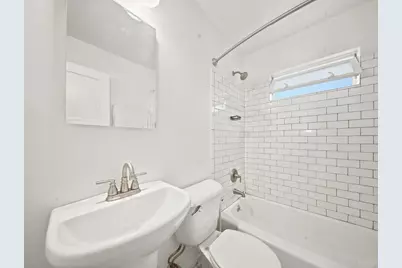 2247 E Vollmer Ave, Milwaukee, WI 53207 - Photo 17
