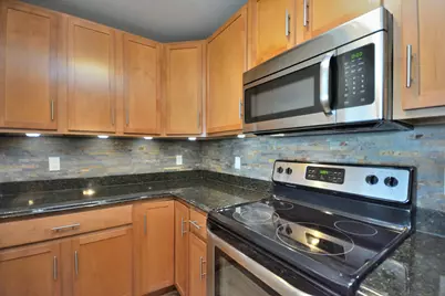 2955 W Drexel Ave #414, Franklin, WI 53132 - Photo 7
