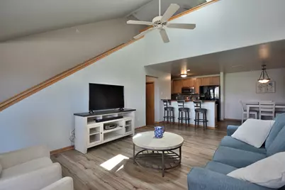 2955 W Drexel Ave #414, Franklin, WI 53132 - Photo 1