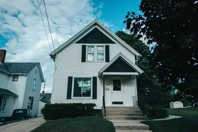 1405 S 13th St, Manitowoc, WI 54220 - Photo 1