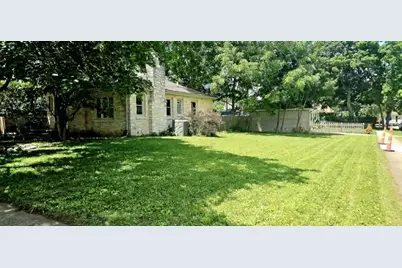 4304  65th St, Kenosha, WI 53142 - Photo 3
