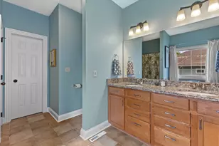 1822 Coach House Ct, Racine, WI 53406 - Photo 17