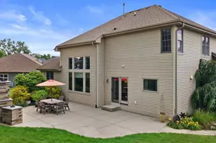 1822 Coach House Ct, Racine, WI 53406 - Photo 29
