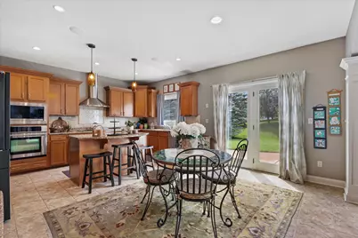 1822  Coach House Ct, Racine, WI 53406 - Photo 11