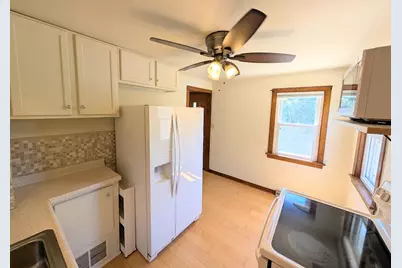 214  Fairview St, Watertown, WI 53094 - Photo 11