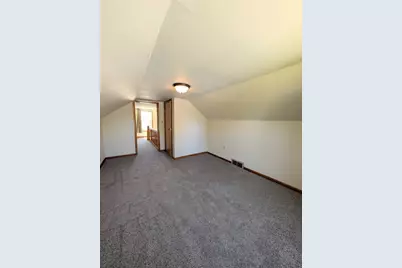 214  Fairview St, Watertown, WI 53094 - Photo 15