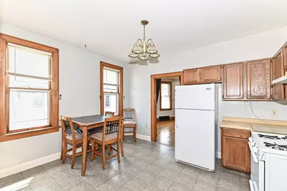 6216 W Mitchell St #6218, West Allis, WI 53214 - Photo 11