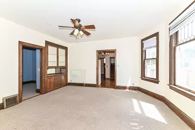 6216 W Mitchell St #6218, West Allis, WI 53214 - Photo 9