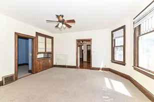 6216 W Mitchell St, West Allis, WI 53214 - Photo 9