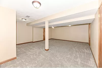8203  Northwestern Ave, Racine, WI 53406 - Photo 23