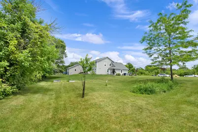 9493 N Michael Ct, Milwaukee, WI 53224 - Photo 3