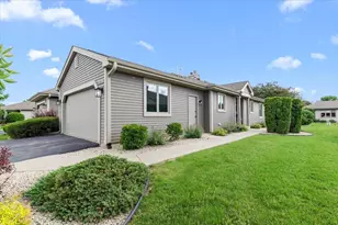 W173N8073 Shady Ln, Menomonee Falls, WI 53051 - Photo 39