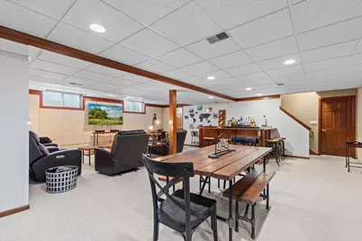 W173N8073  Shady Ln, Menomonee Falls, WI 53051 - Photo 31