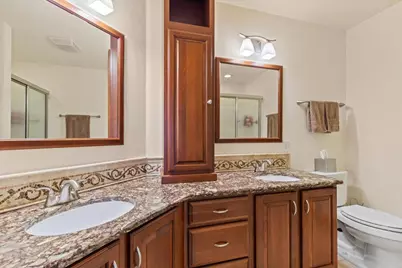 W173N8073  Shady Ln, Menomonee Falls, WI 53051 - Photo 23