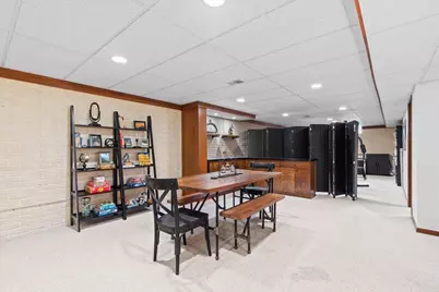 W173N8073  Shady Ln, Menomonee Falls, WI 53051 - Photo 33