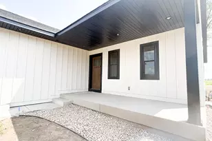 1407 Herb Ln, Holmen, WI 54636 - Photo 1