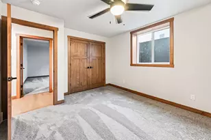 1407 Herb Ln, Holmen, WI 54636 - Photo 29