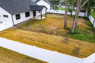 1407 Herb Ln, Holmen, WI 54636 - Photo 33