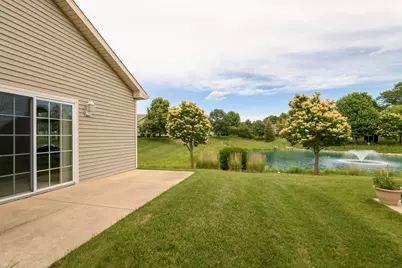 5394 S Butterfield Way, Greenfield, WI 53221 - Photo 21