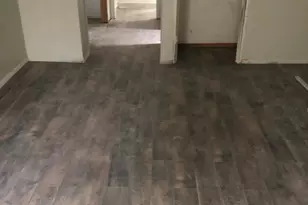 913 W Hadley St, Milwaukee, WI 53206 - Photo 3