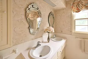 12500 Stephen Pl, Elm Grove, WI 53122 - Photo 33