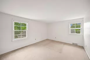 12500 Stephen Pl, Elm Grove, WI 53122 - Photo 29