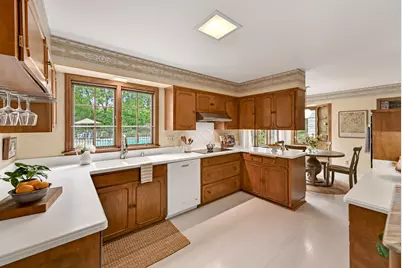 12500  Stephen Pl, Elm Grove, WI 53122 - Photo 13