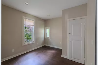 908 W Hadley St #908A, Milwaukee, WI 53206 - Photo 7
