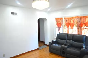 1561 W Morgan Ave, Milwaukee, WI 53221 - Photo 9
