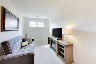 2730 Harbor Ct, Delavan, WI 53115 - Photo 25
