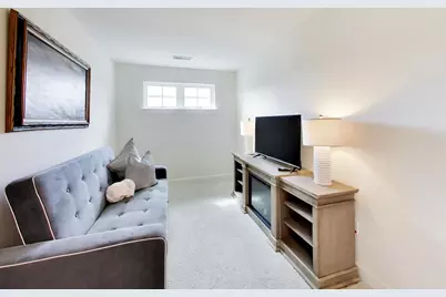 2730  Harbor Ct, Delavan, WI 53115 - Photo 27