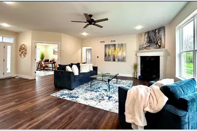 4801  Piper Ln, Racine, WI 53403 - Photo 5