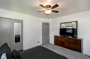 5974 N 37th St, Milwaukee, WI 53209 - Photo 15