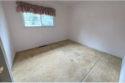 553  Park Ave, Delavan, WI 53115 - Photo 11