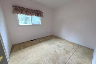 553 Park Ave, Delavan, WI 53115 - Photo 11