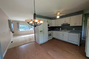 553 Park Ave, Delavan, WI 53115 - Photo 3