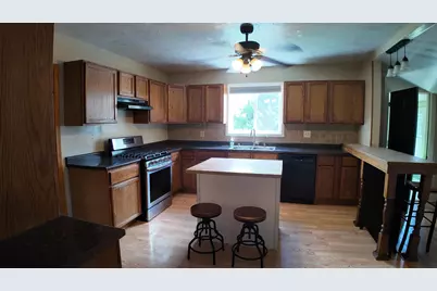 305 N Milwaukee St, Theresa, WI 53091 - Photo 43