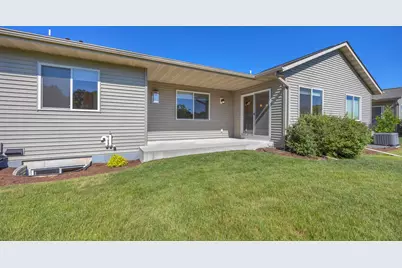 131  Sarahs Way, Sheboygan Falls, WI 53085 - Photo 23