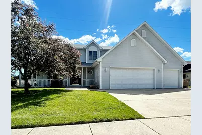 2215  28 Th Ave, Kenosha, WI 53140 - Photo 1