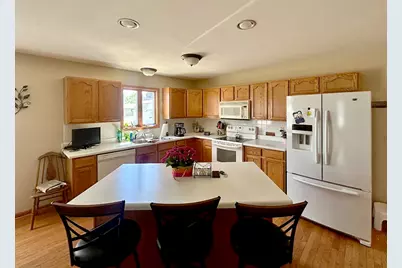 2215  28 Th Ave, Kenosha, WI 53140 - Photo 11