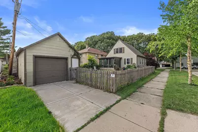 8601  Stickney Ave, Wauwatosa, WI 53226 - Photo 27