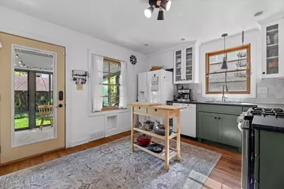 8601  Stickney Ave, Wauwatosa, WI 53226 - Photo 7