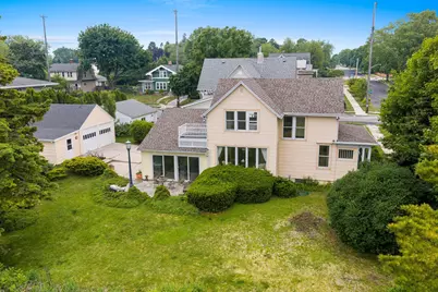 315  Park St, Manitowoc, WI 54220 - Photo 47