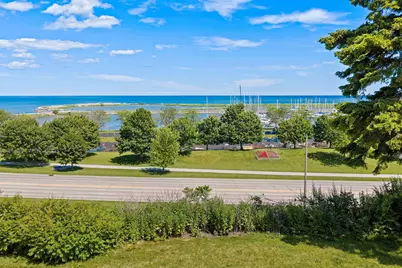 315  Park St, Manitowoc, WI 54220 - Photo 63