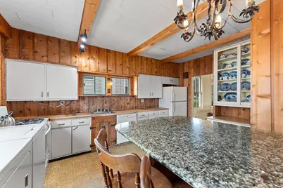 315  Park St, Manitowoc, WI 54220 - Photo 25