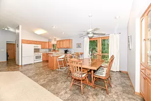 27151 Ridgewood Trail, Racine, WI 53185 - Photo 9